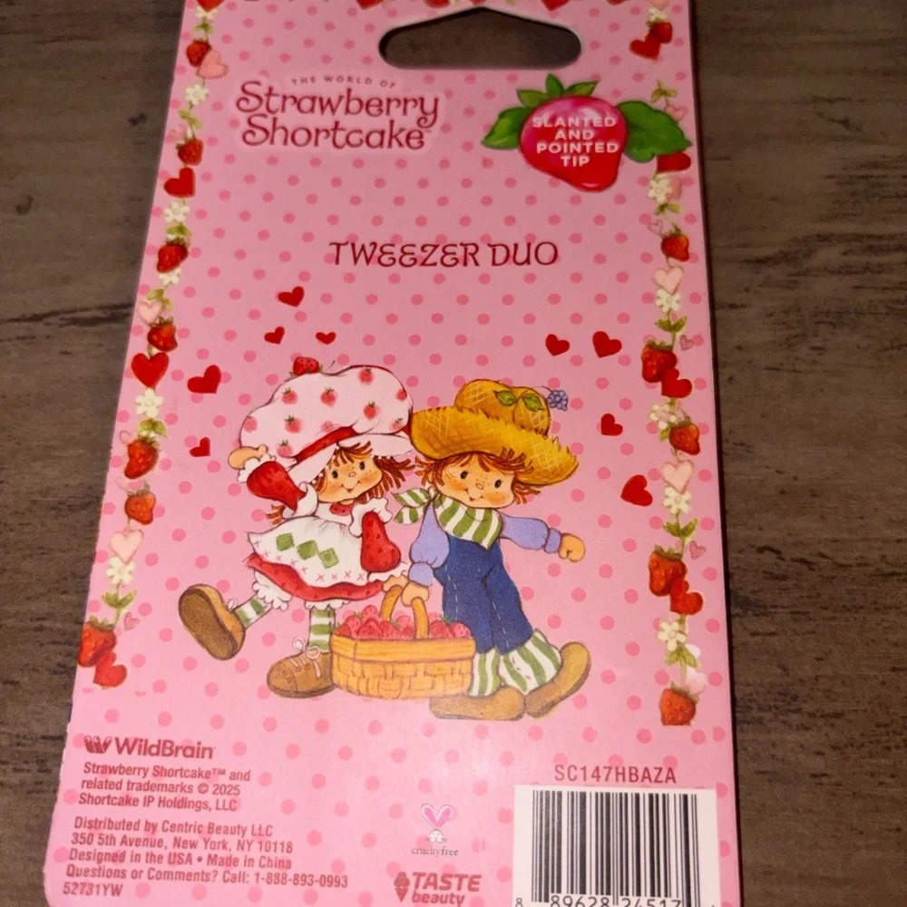 Strawberry Shortcake Pink Tweezers Duo NWT Slanted & Pointed